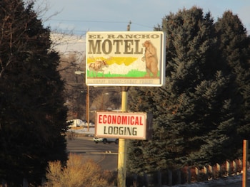 El Rancho Motel