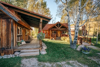 Moose Creek Ranch,Granite Canyon>>Caribou-Targhee National Forest,4 star