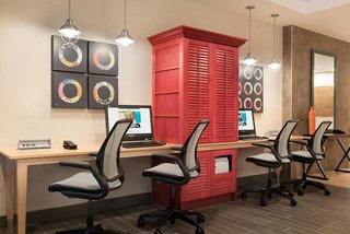 Home2 Suites By Hilton Milwaukee Airport,Milwaukee>>Cudahy,3 star