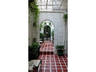 adriatico arms hotel