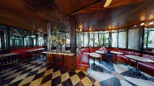 adriatico arms hotel