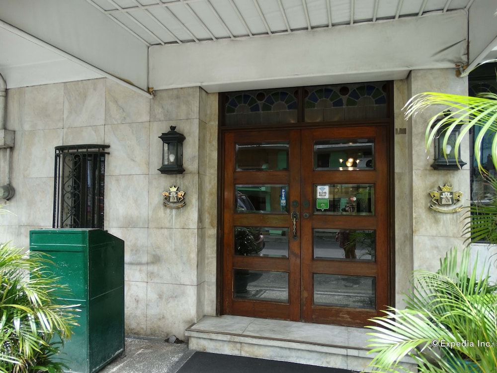 adriatico arms hotel