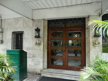adriatico arms hotel