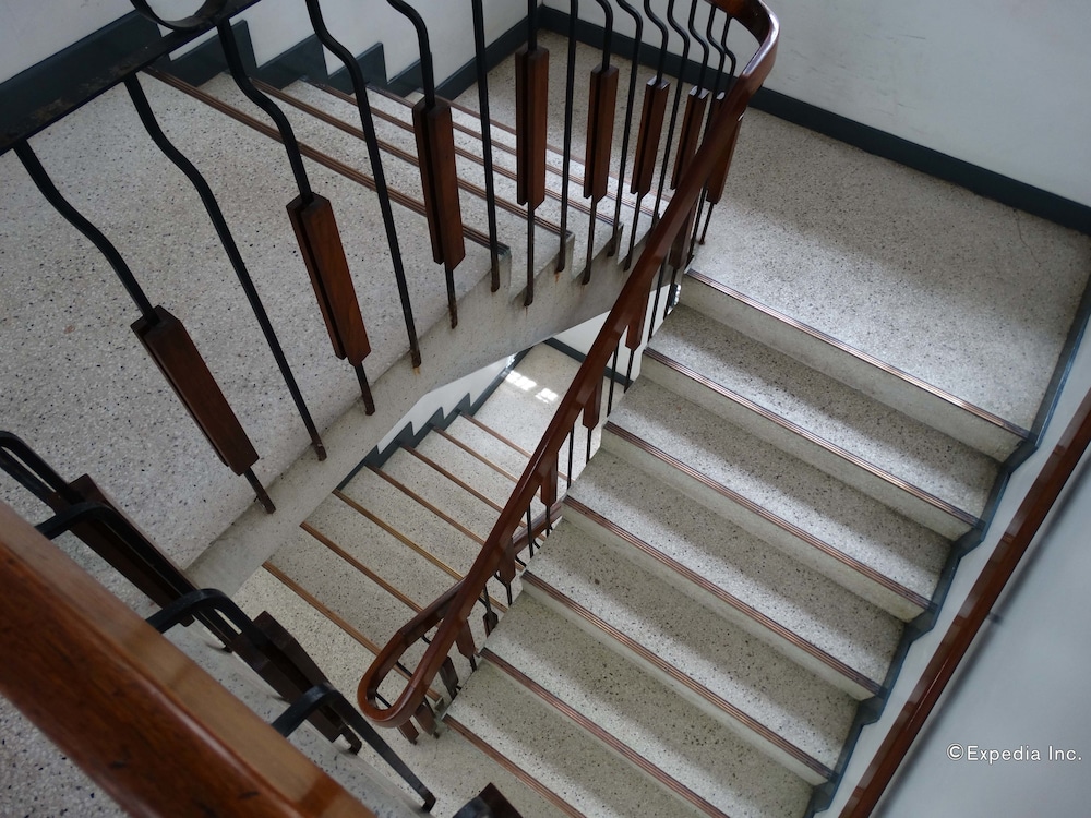 adriatico arms hotel