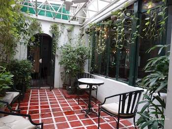 adriatico arms hotel