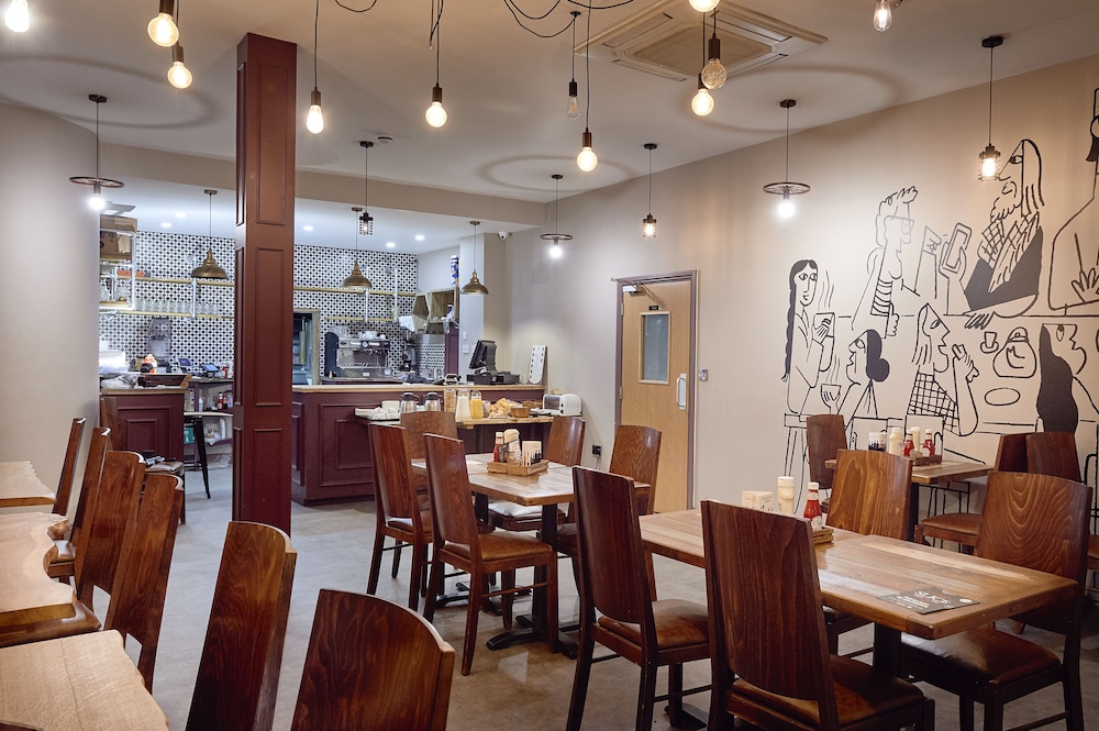 belvilla ilford hill hotel london