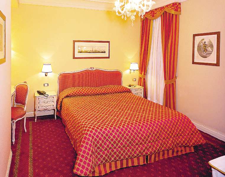 hotel antiche figure