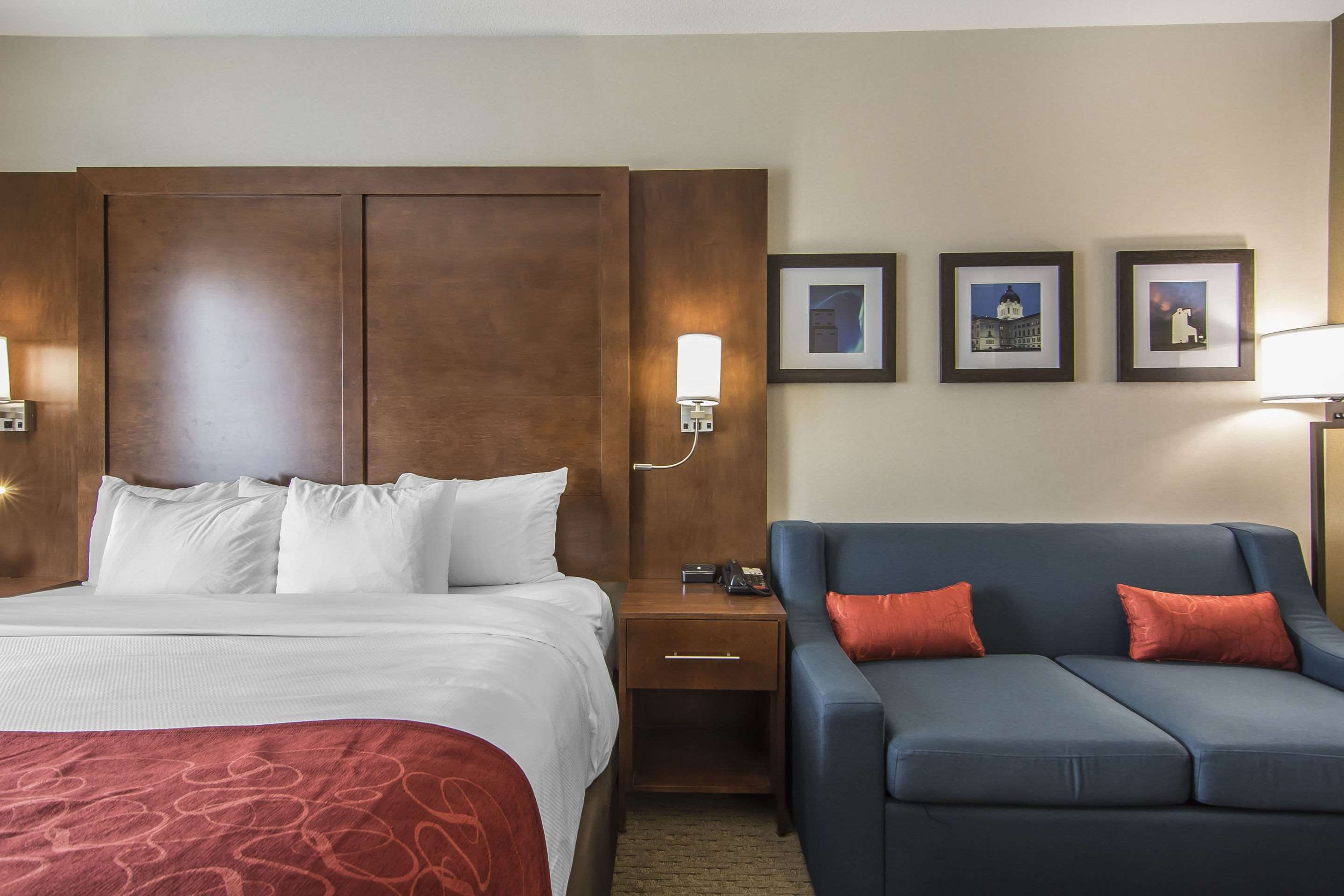 comfort suites regina