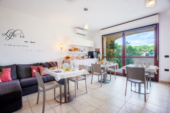 Sun&Sardinia,Monserrato>>Cagliari,3 star