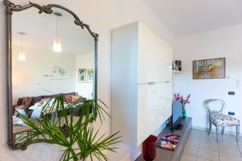 Sun&Sardinia,Monserrato>>Cagliari,3 star