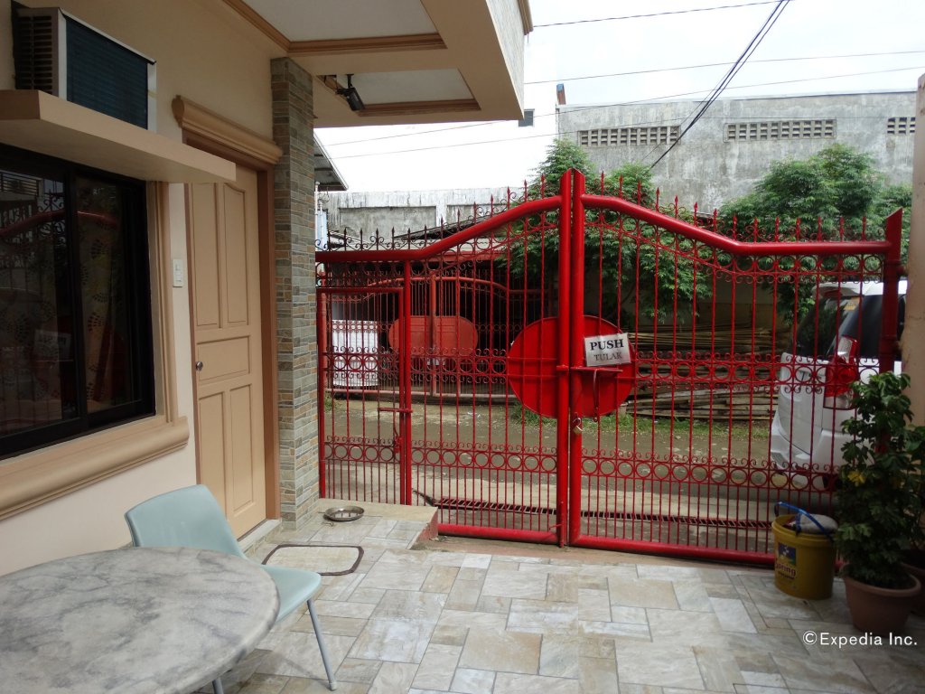 eden travellers lodge