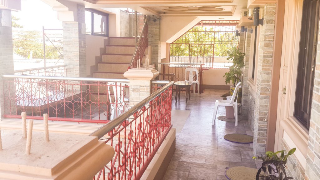 eden travellers lodge