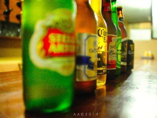 antonios apartelle and suites