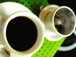 antonios apartelle and suites