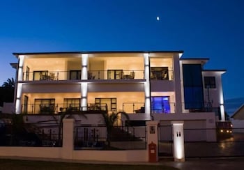 ahoy boutique hotel