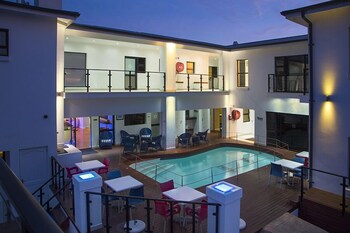 ahoy boutique hotel