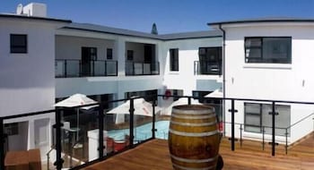 ahoy boutique hotel
