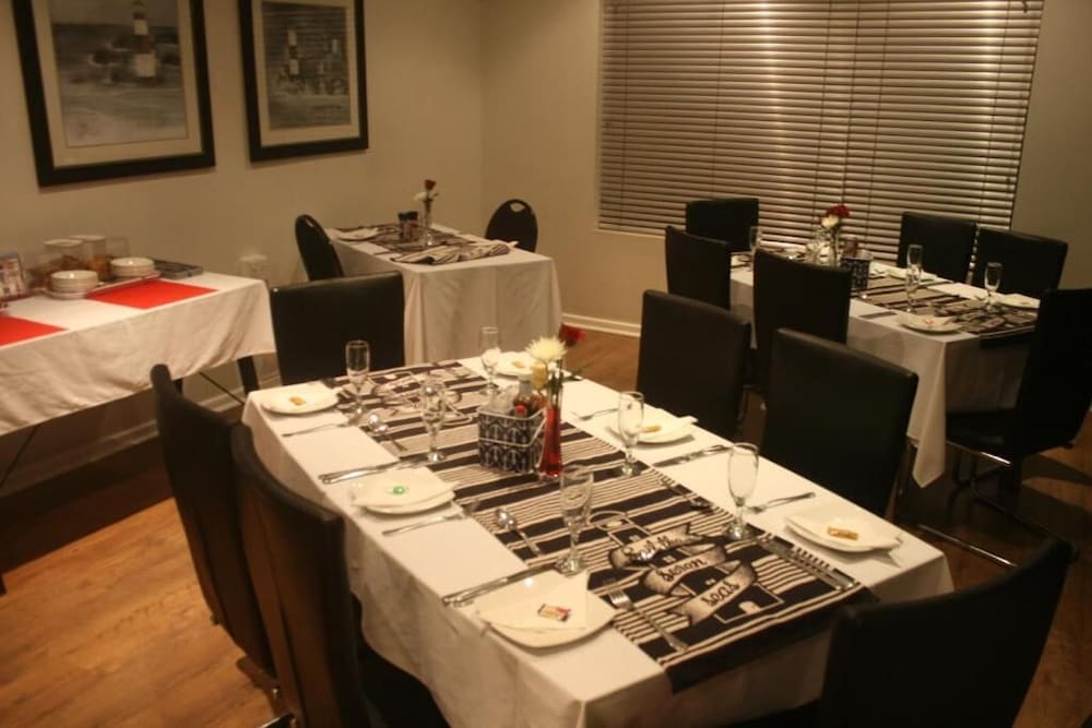 ahoy boutique hotel