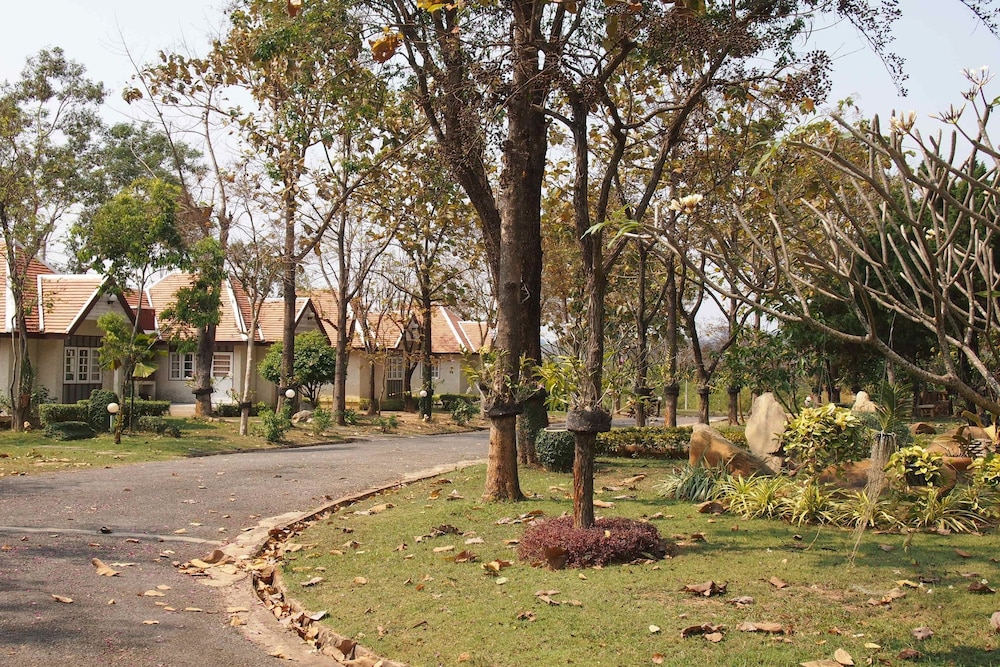 khao yai country hill resort