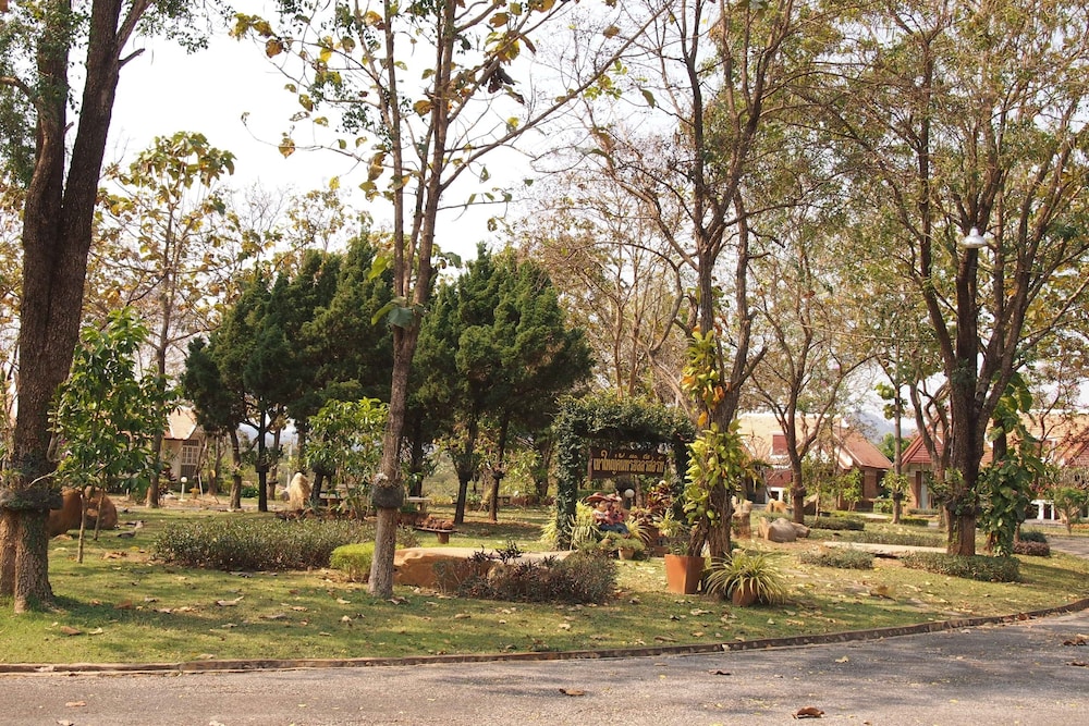 khao yai country hill resort