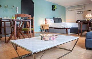 pug seal polanco allan poe