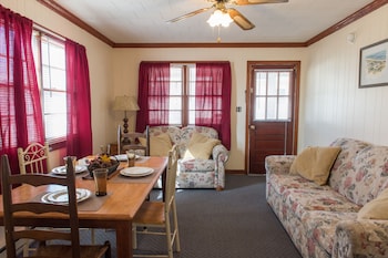 oceanside court by kees vacations