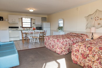 oceanside court by kees vacations