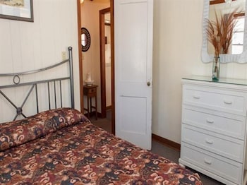 oceanside court by kees vacations