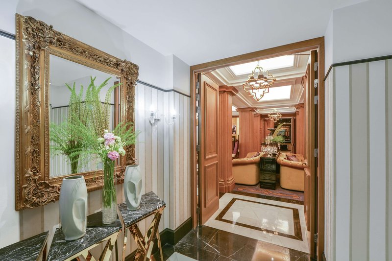 maison astor paris