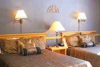 settlement courtyard inn and lavender spa