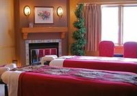 settlement courtyard inn and lavender spa