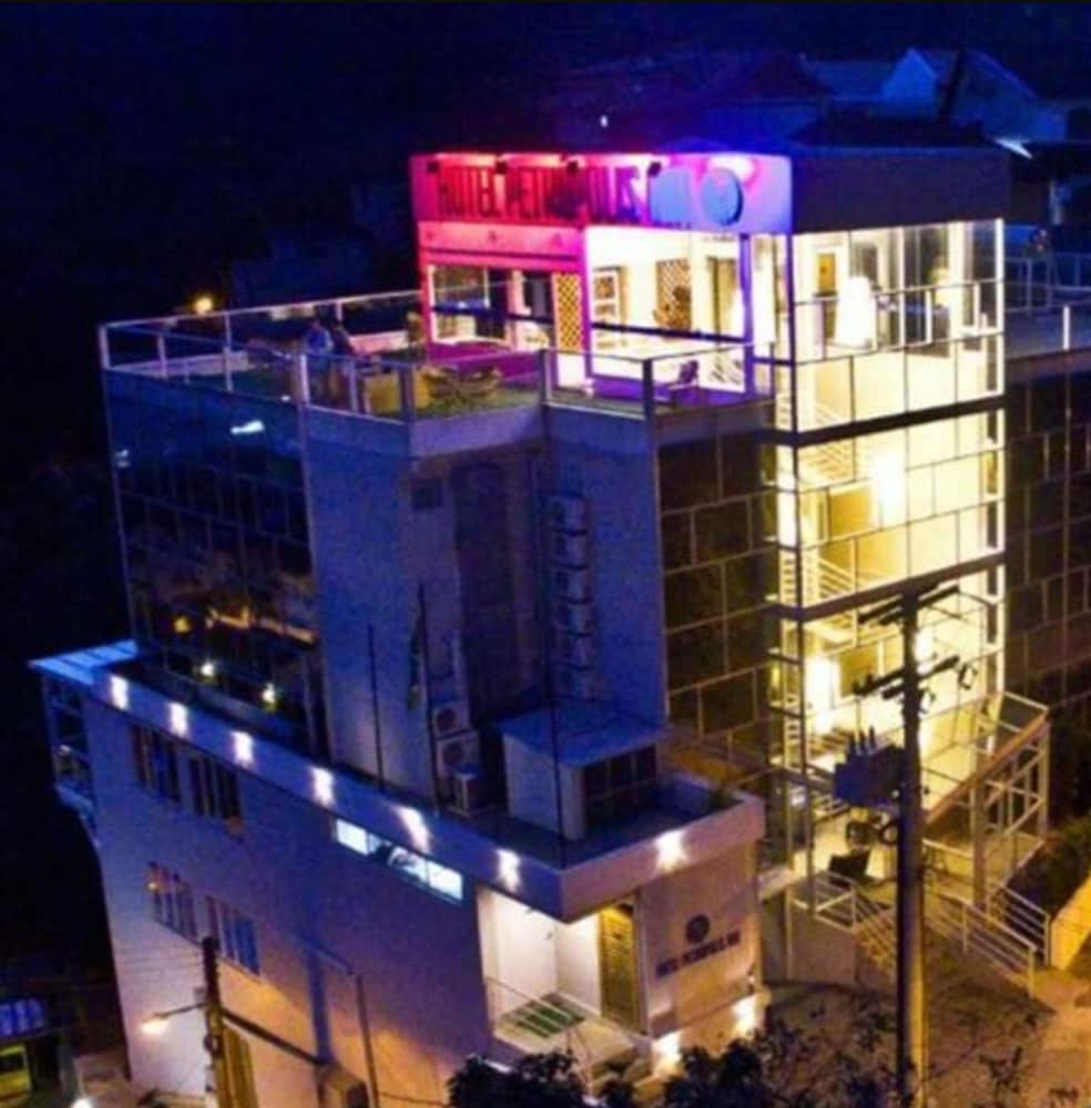 hotel petropolis inn