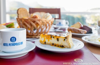 hotel petropolis inn