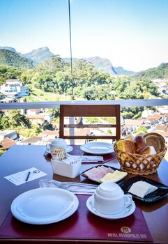 hotel petropolis inn