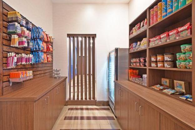 holiday inn express and suites uniontown by ihg