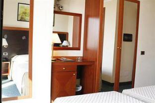 Smooth Hotel Rome West,Lazio>>Aurelio,4 star