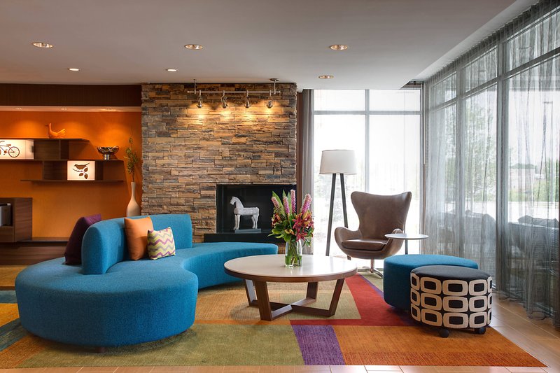 fairfield inn and suites dallas west i 30