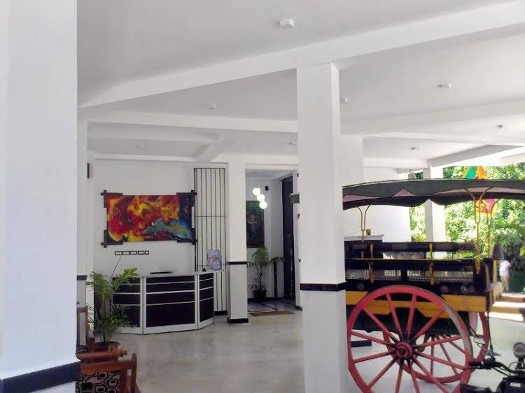 eagles residence