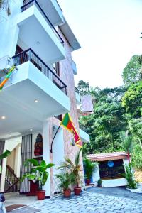 eagles residence