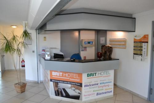 Brit Hotel Tours Nord,La Membrolle-Sur-Choisille>>Indre-Et-Loire,2 star