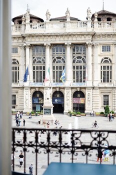 piazza castello suite