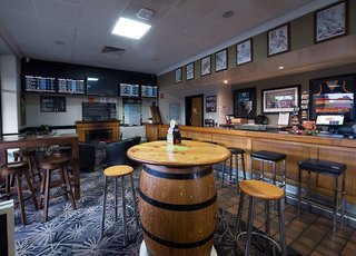 Nightcap At Rose & Crown Hotel,Elizabeth>>Adelaide,4 star
