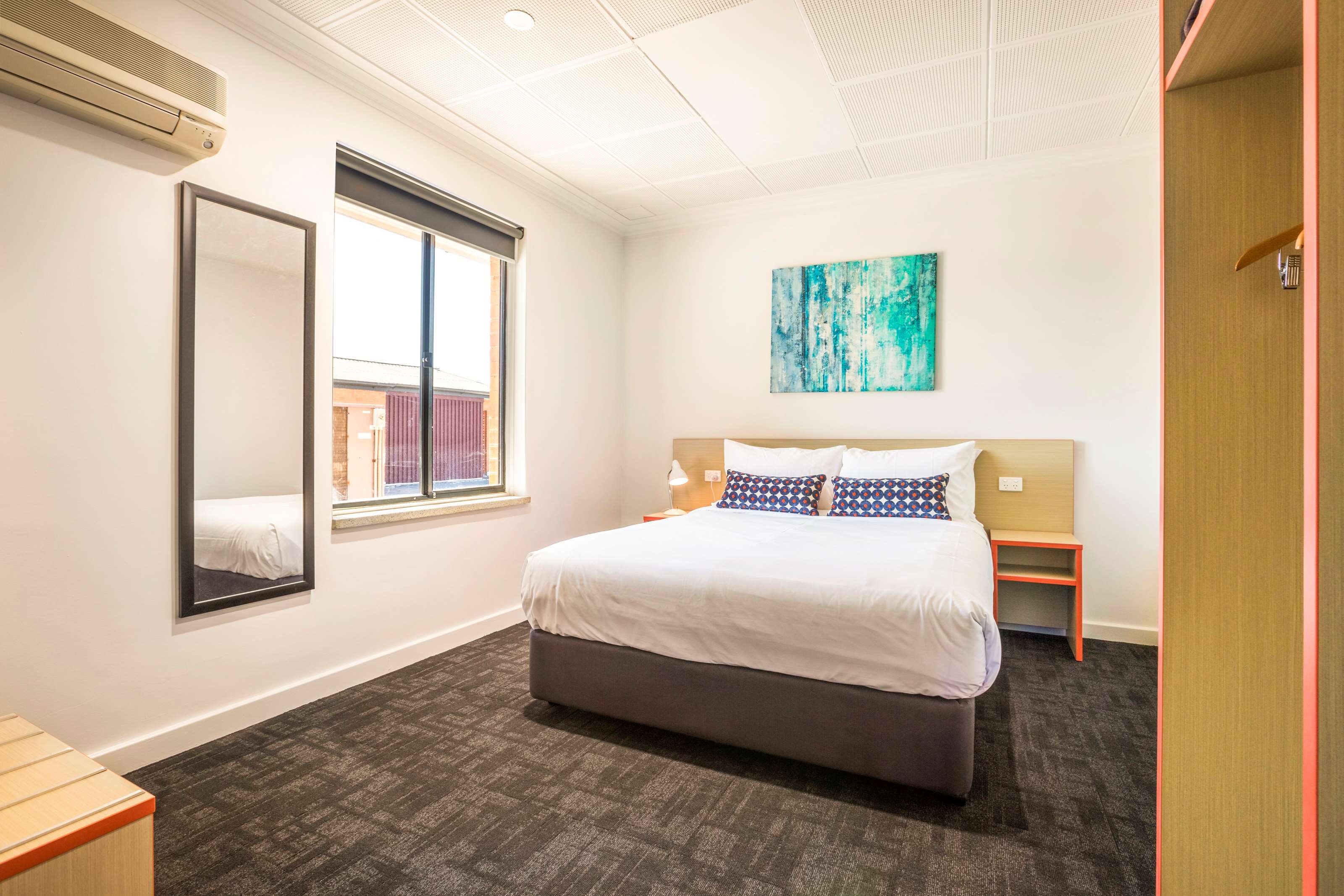 nightcap at rose and crown hotel