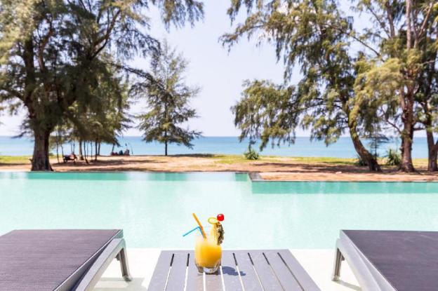 coriacea boutique resort