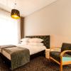 sleep in hostel and apartments stare miasto