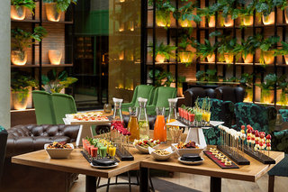 h10 marina barcelona