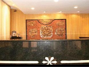 Hotel Bombay Tiffanys,Mandi Mohalla,2 star