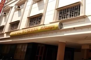 hotel bombay tiffanys