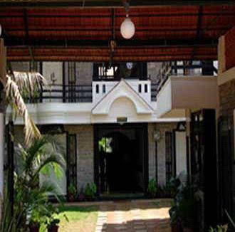 hotel bombay tiffanys