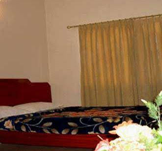 hotel bombay tiffanys